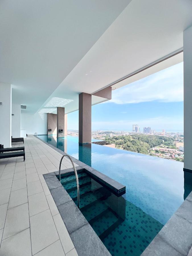The Apple Residence & Suites Infinity Pool By Nestcove Malacca Exterior foto
